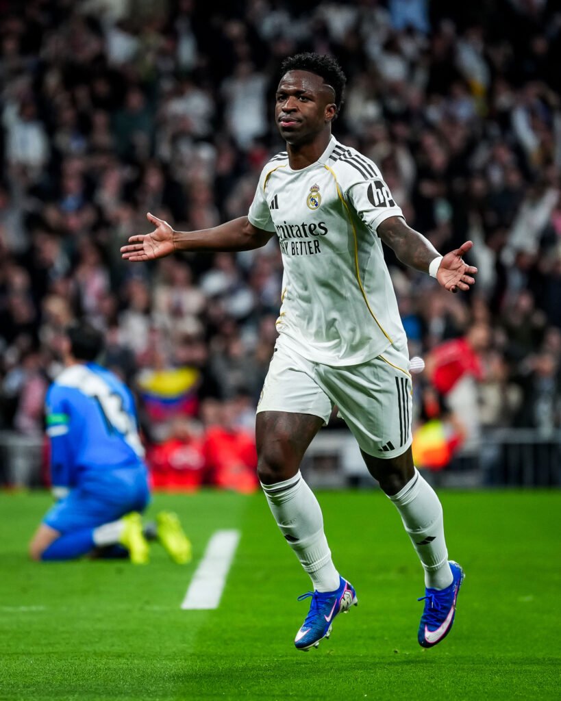 Celebracion de Vinicius JR tras su gol