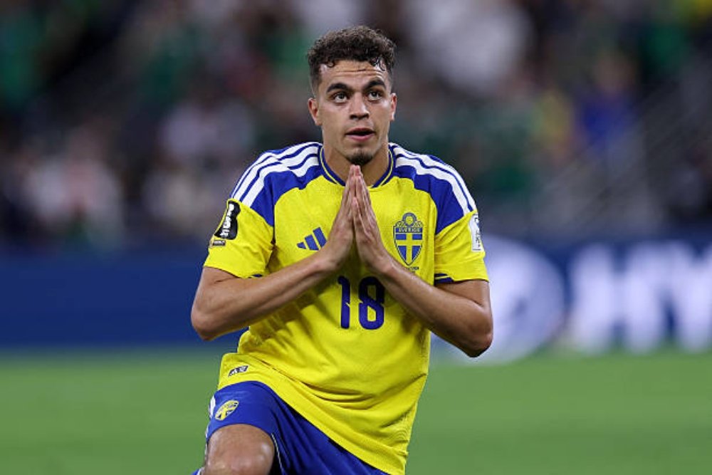 Yasin Ayari pide perdón tras marcar a Túnez, la selección del país de origen de su familia, durante el partido del Grupo F del Mundial 2026 entre Suecia y el combinado africano