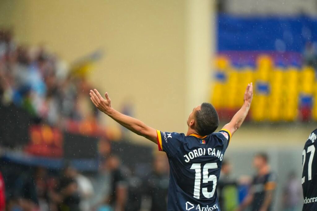Celebración del primer gol de la temporada de Jordi Cano en el FC Andorra